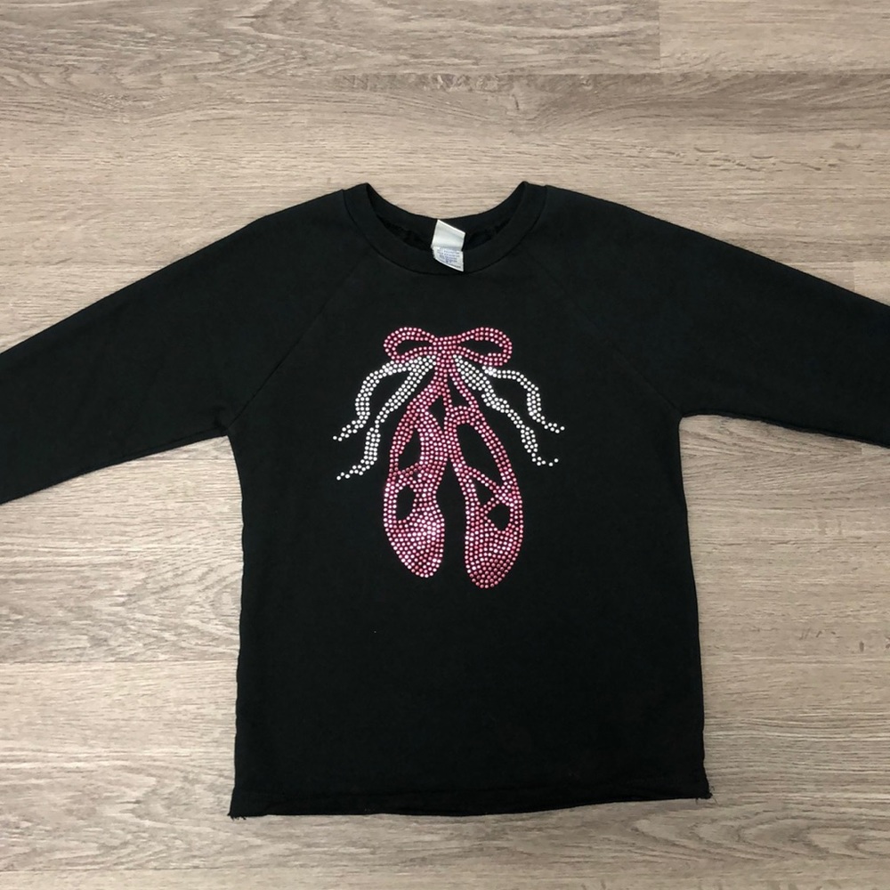 Kavio! Girls Ballet Shoe Black Sweatshirt- size 5T